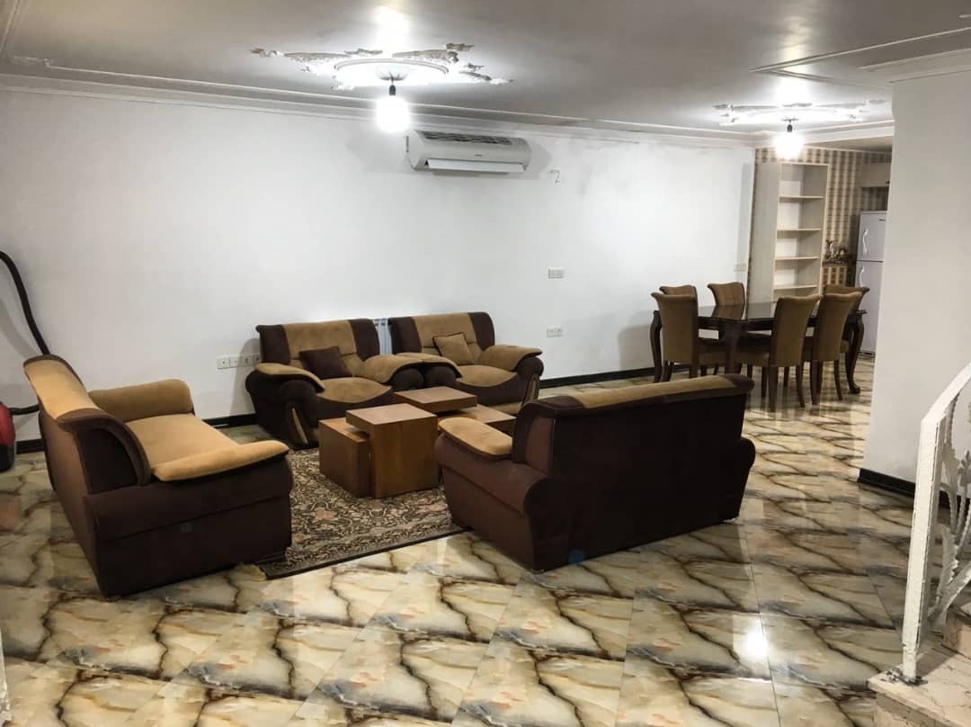 اتاق پذیرایی همکف