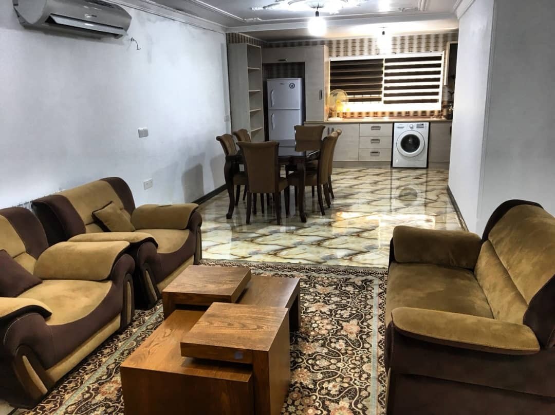 اتاق پذیرایی همکف