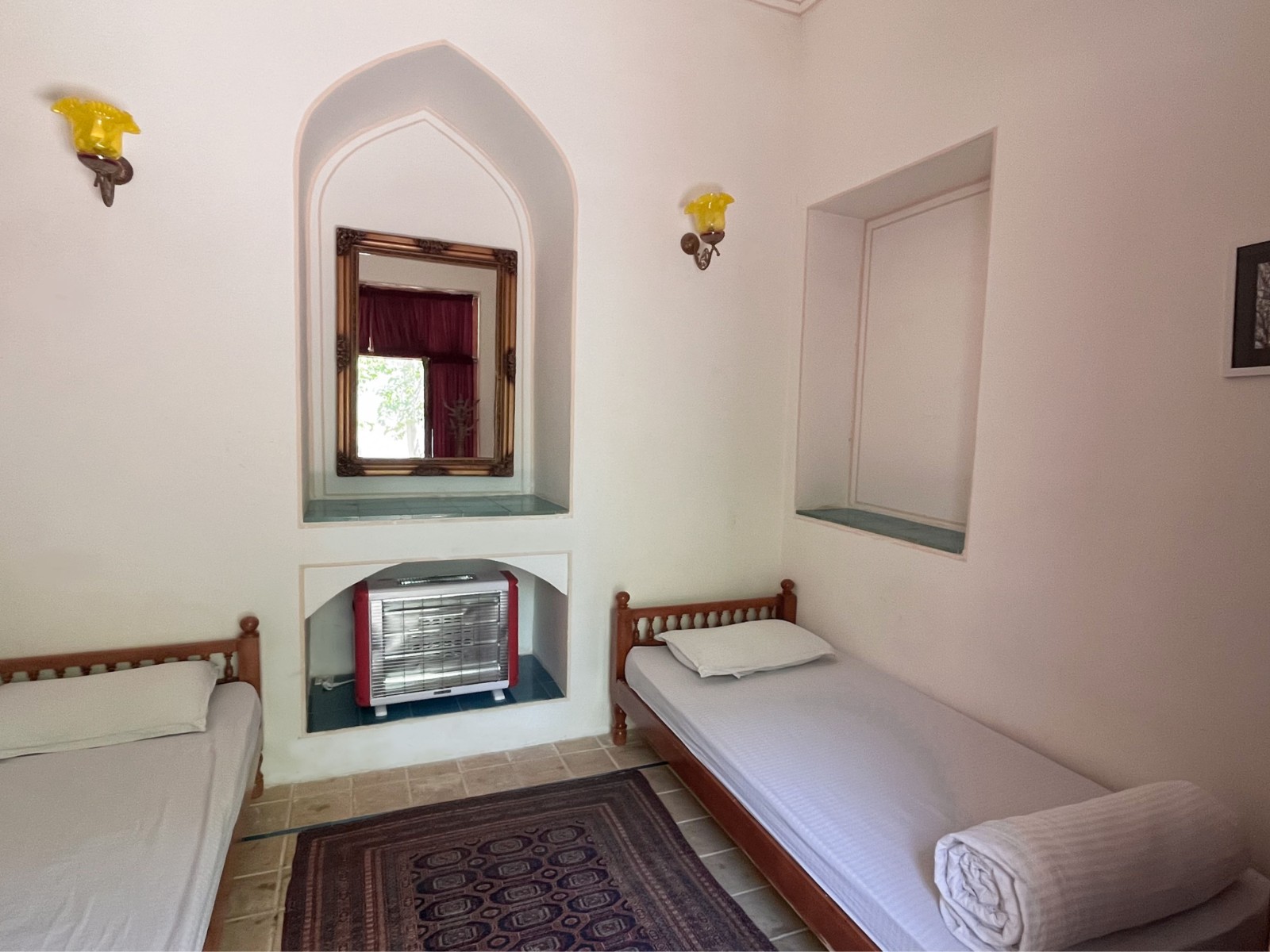 دوتخته غیرمستر