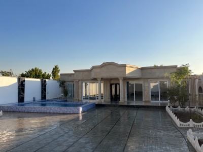 باغ ویلا استخردار