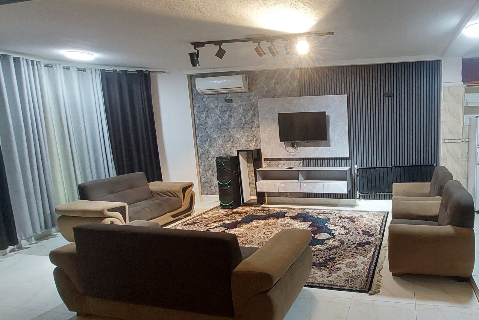 اتاق پذیرایی