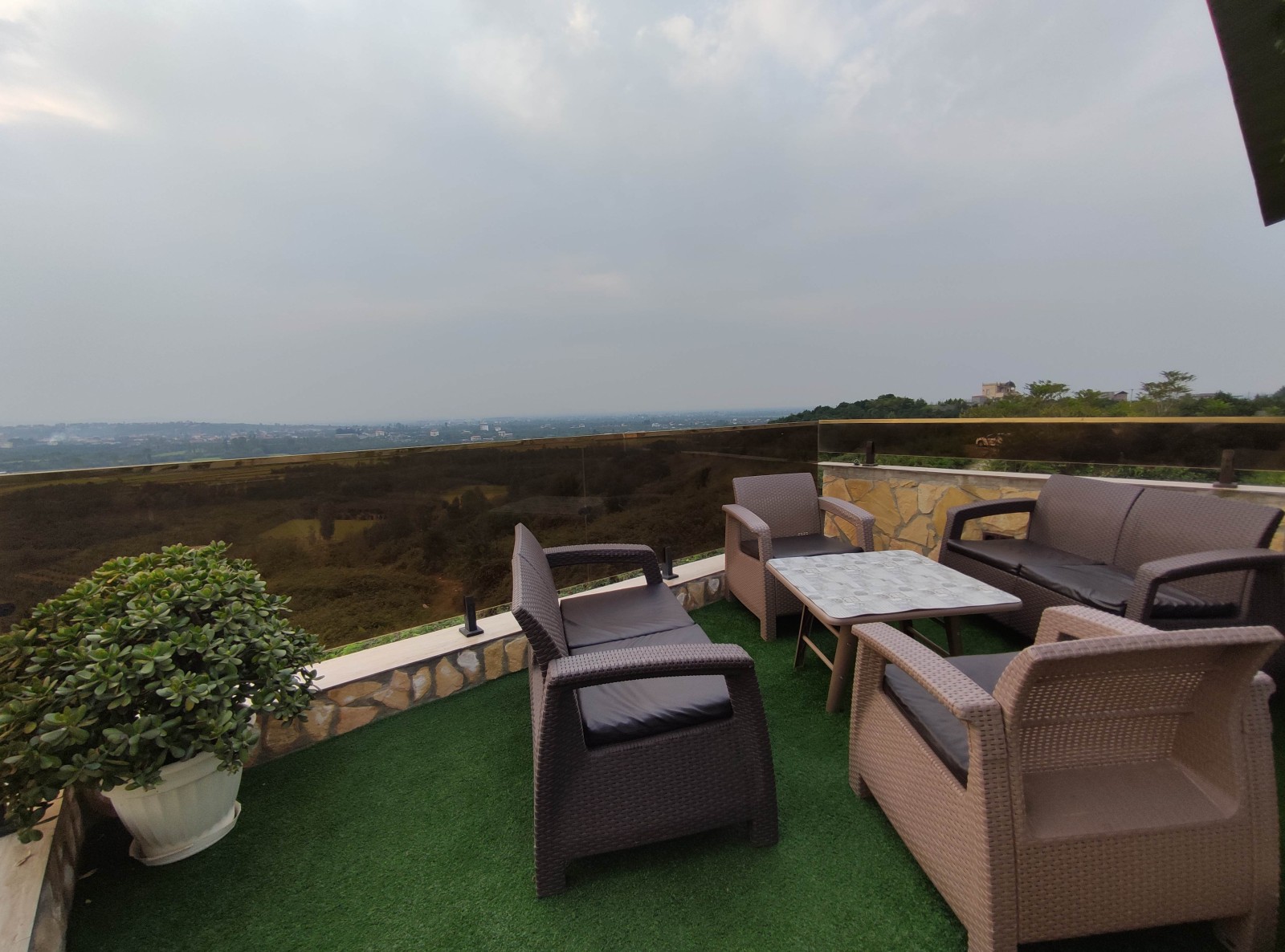 ویوتراس طبقه سوم