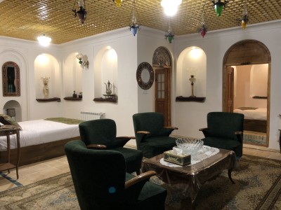 اقامتگاه سنتی نبوی "اتاق شاه‌نشین"