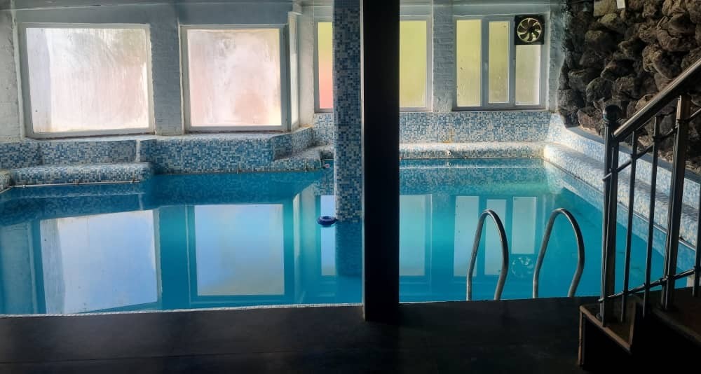 استخر استخر