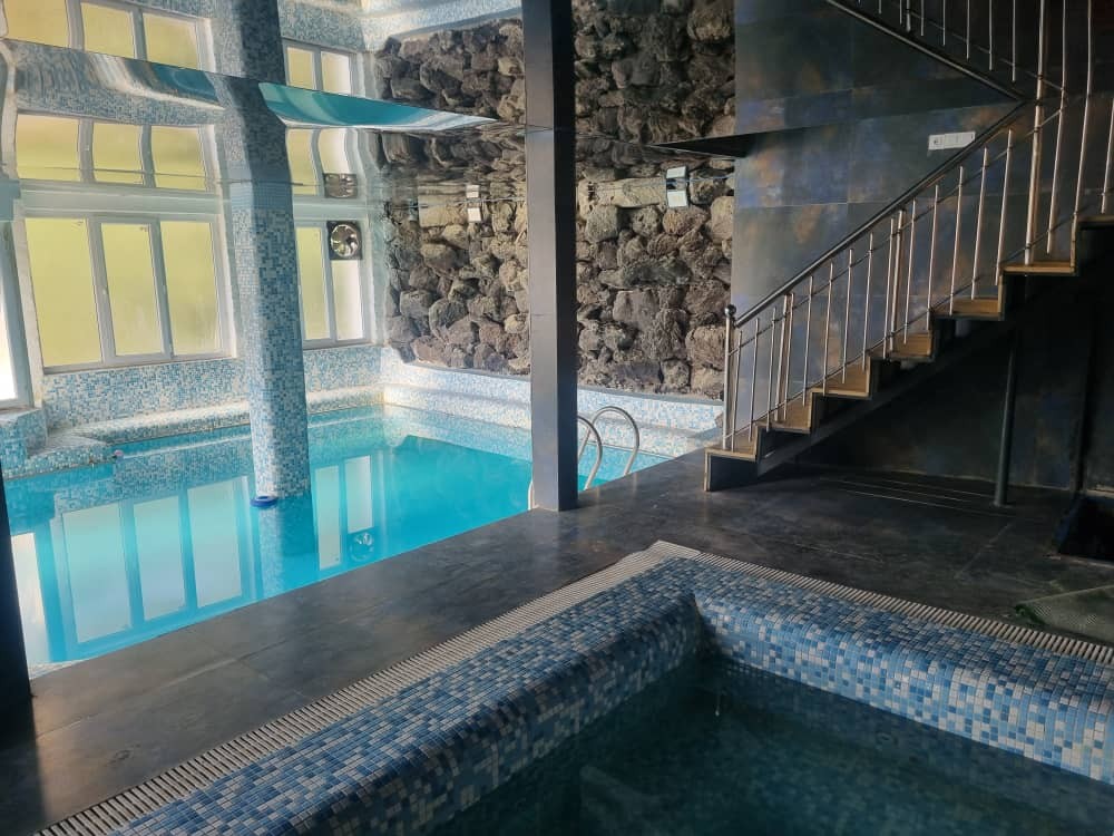 استخر استخر