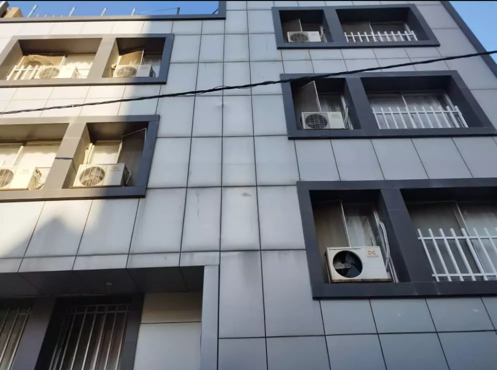 نمای ساختمان