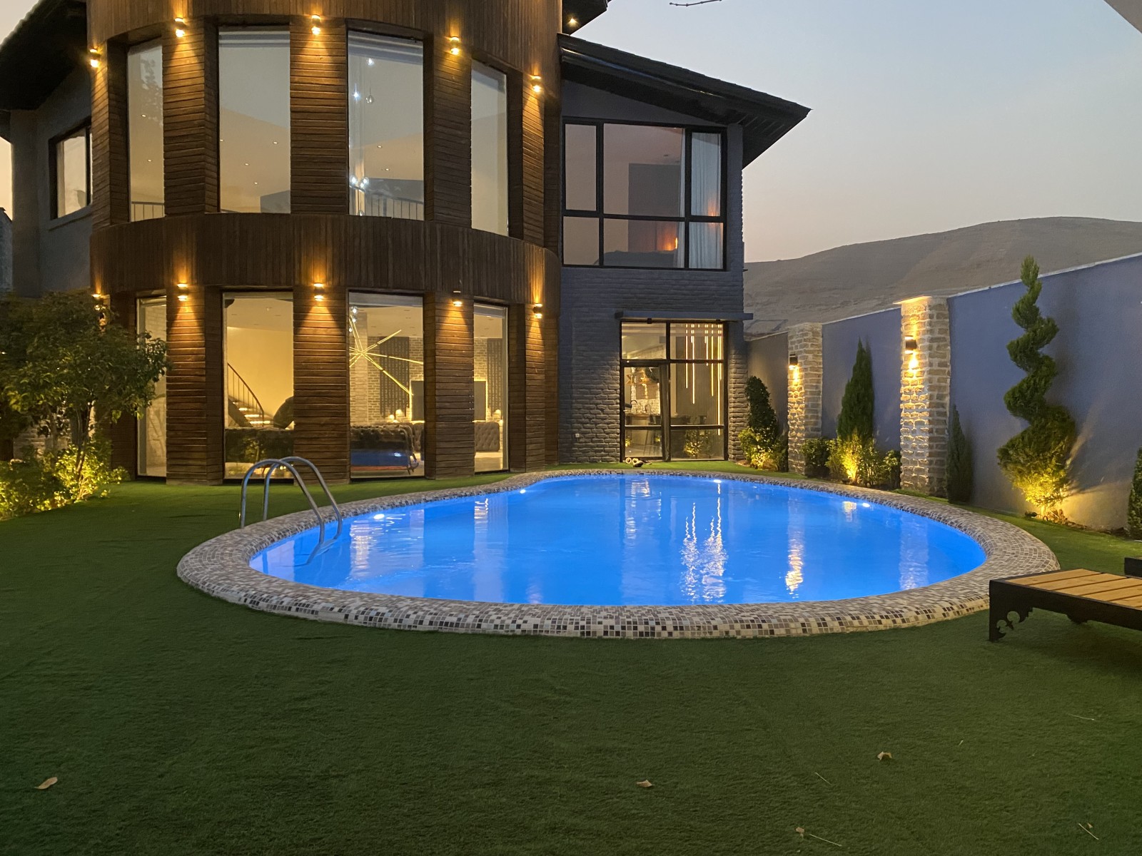 استخر استخر