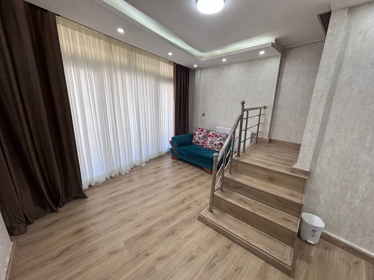 اتاق پذیرایی اتاق پذیرایی