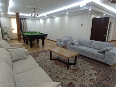 واحد آپارتمانی مبله سه خوابه در سعادت آباد