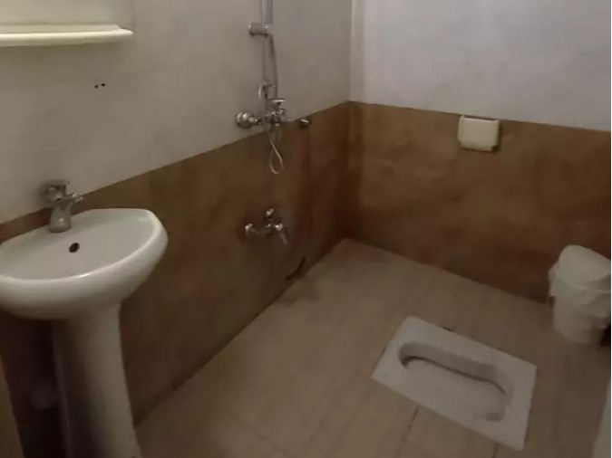 سرویس بهداشتی و حمام