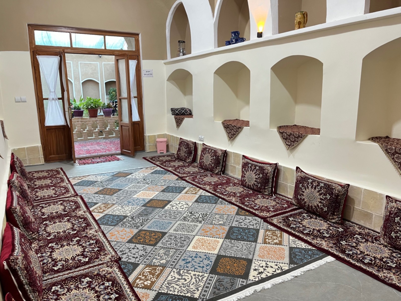 اتاق پذیرایی