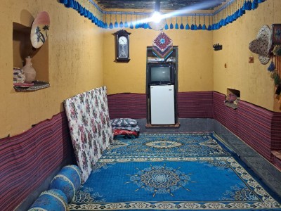 اقامتگاه بومگردی سیراف "اتاق جالبوت"