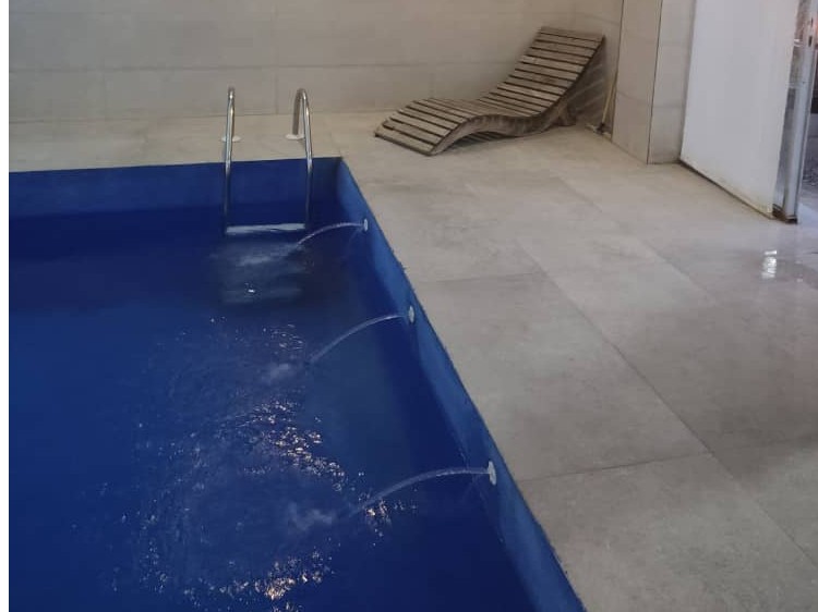 استخر استخر