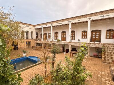 عمارت ضیغمی "اتاق شاهنشین"