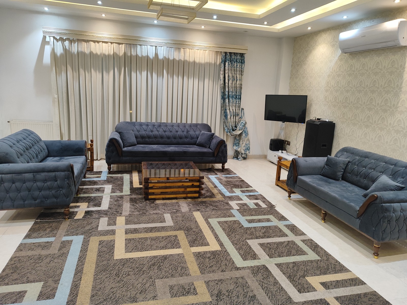 اتاق پذیرایی