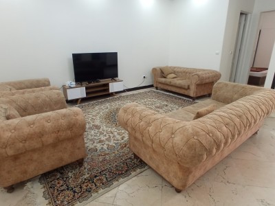 واحد تک خوابه واقع در ولیعصر