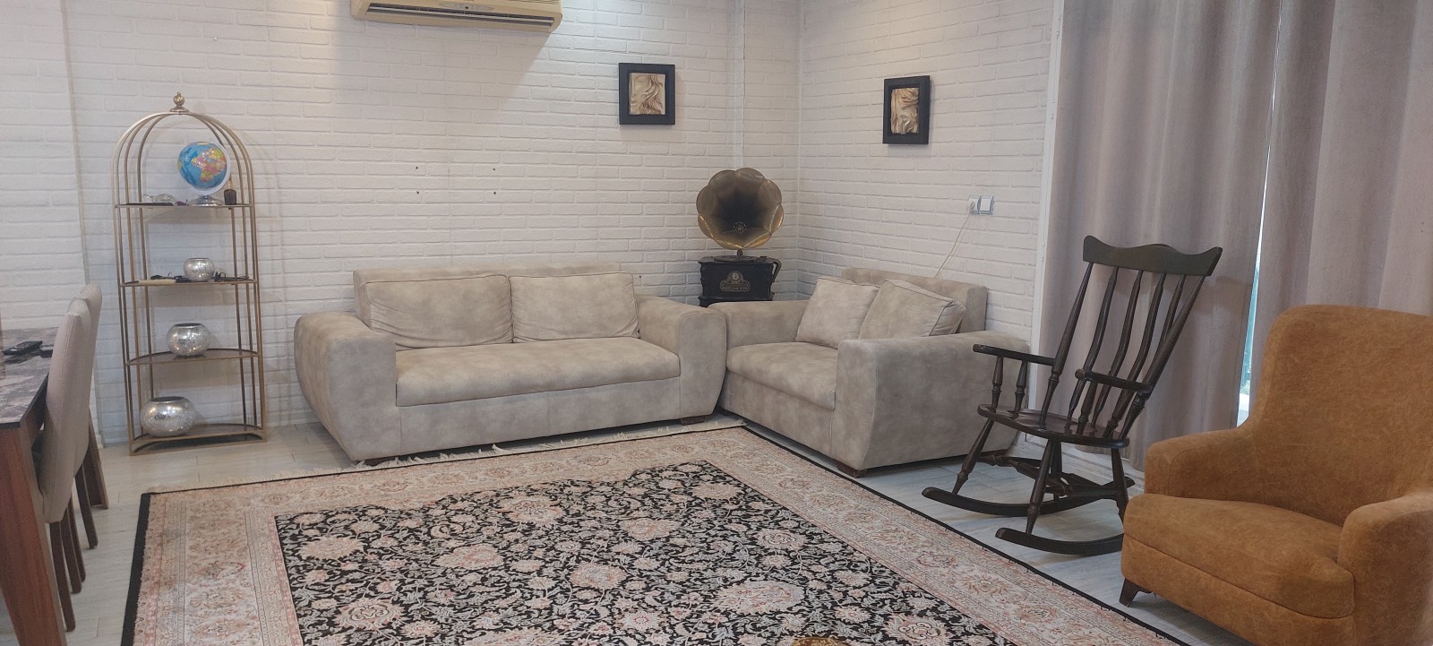 اتاق پذیرایی