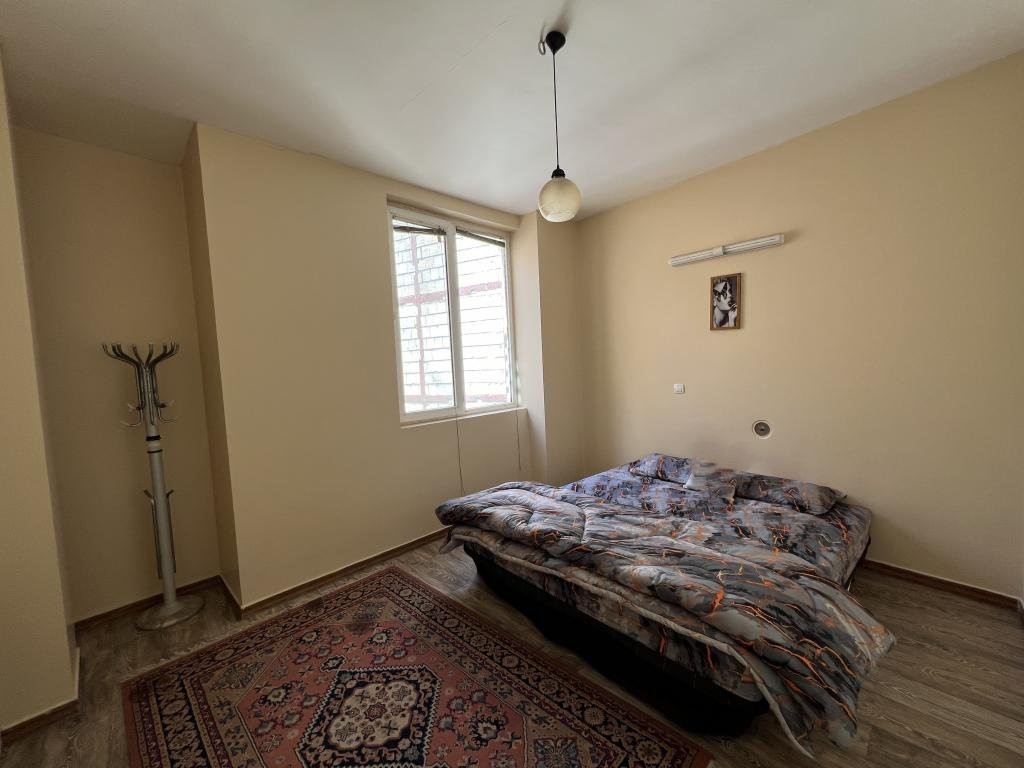 اتاق‌خواب 1