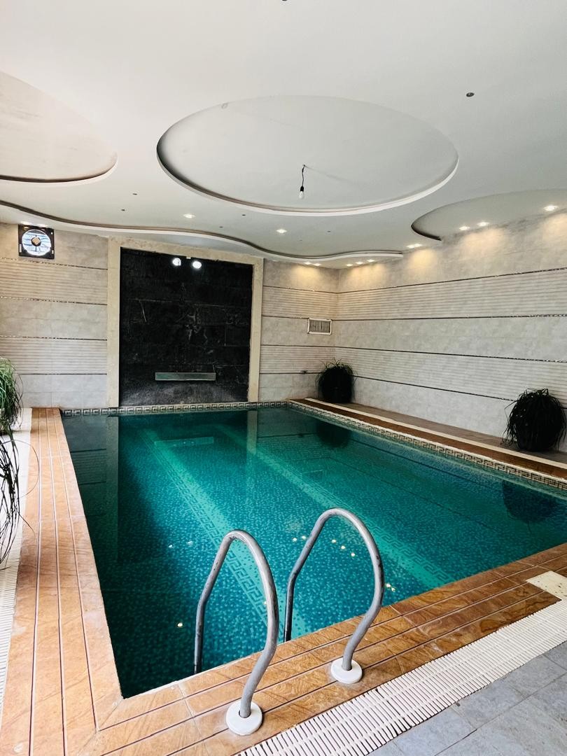 استخر استخر