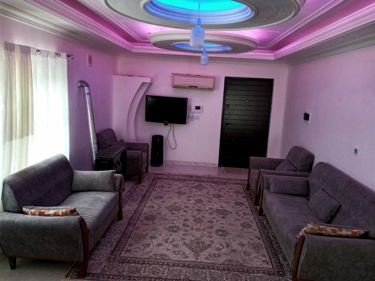 اتاق پذیرایی