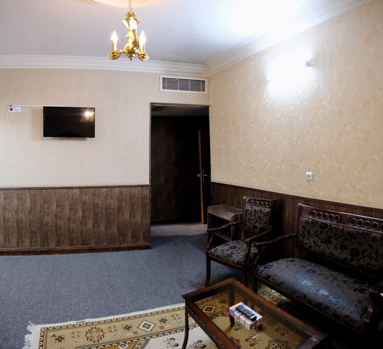 اتاق پذیرایی
