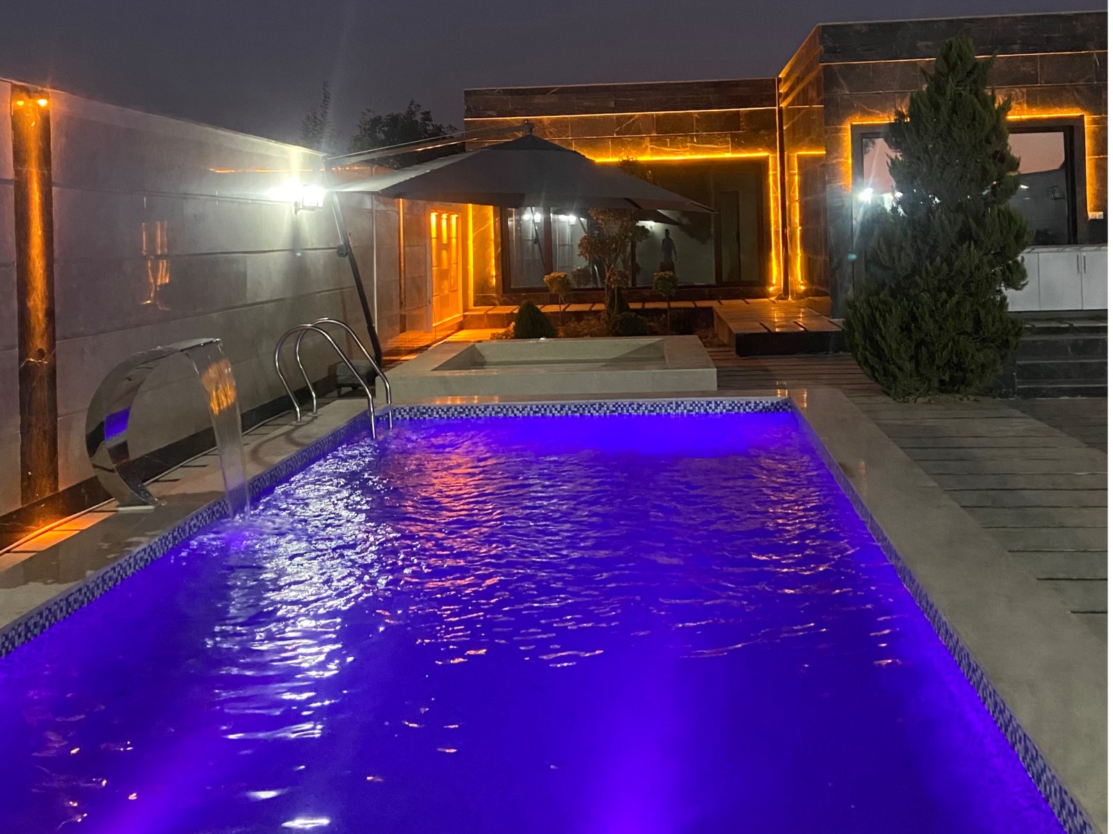 استخر