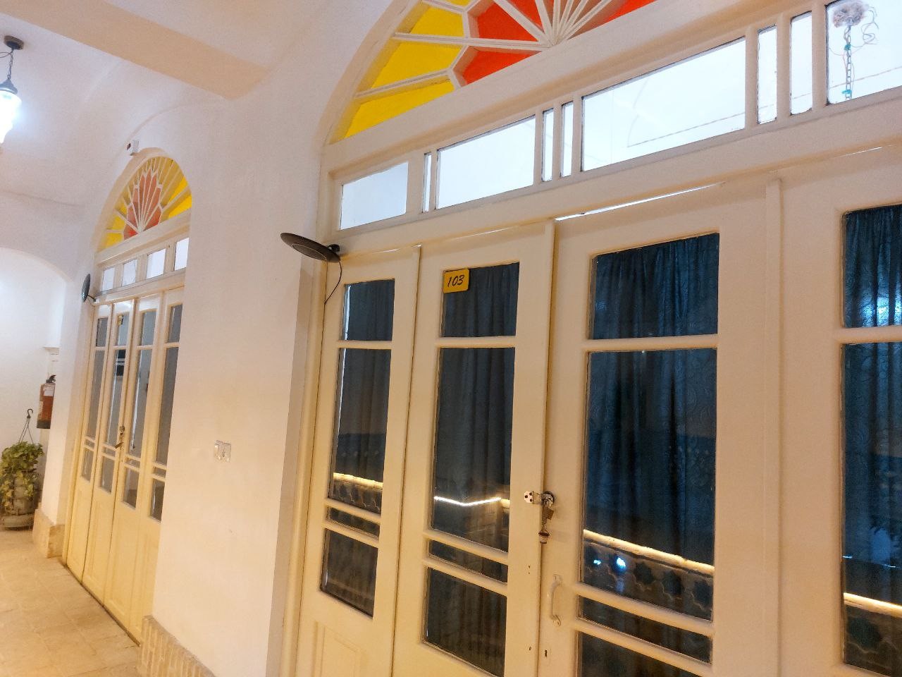 نمای ساختمان