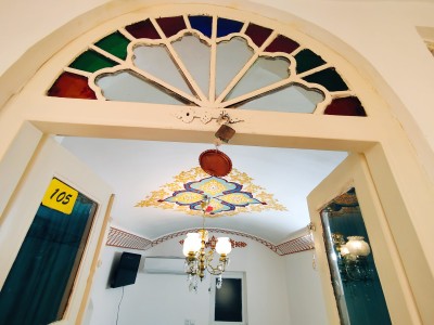 اقامتگاه سنتی چهارباغ "105"
