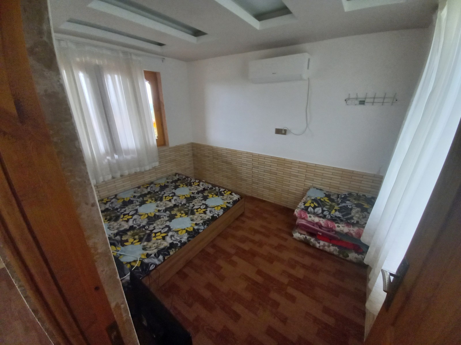 اتاق غیر مستر اتاق غیر مستر