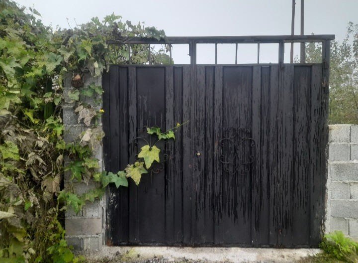 ورودی اقامتگاه ورودی اقامتگاه