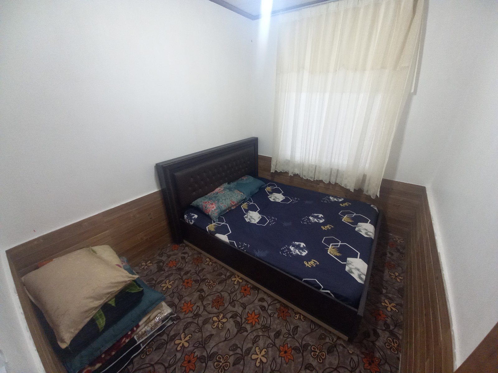 اتاق غیر مستر اتاق غیر مستر