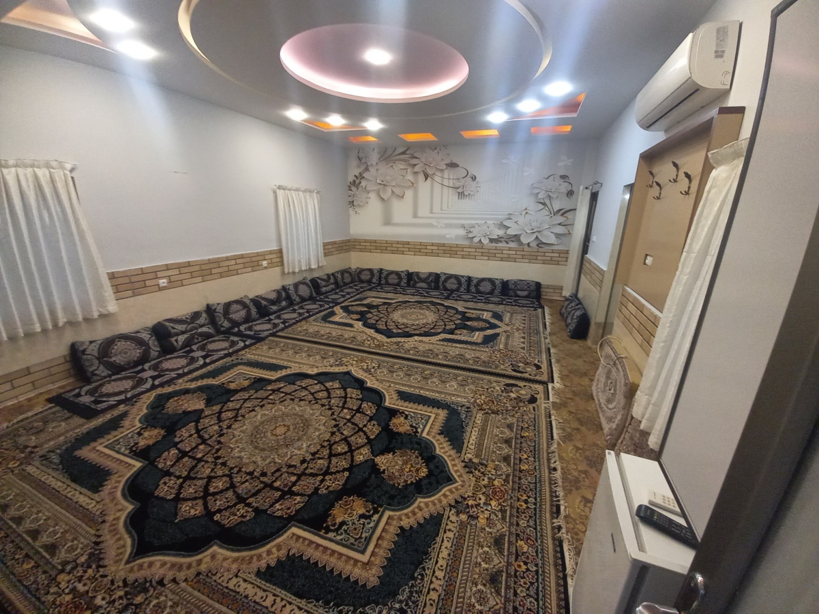 اتاق پذیرایی
