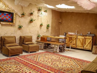 اقامتگاه بومگردی نمکی