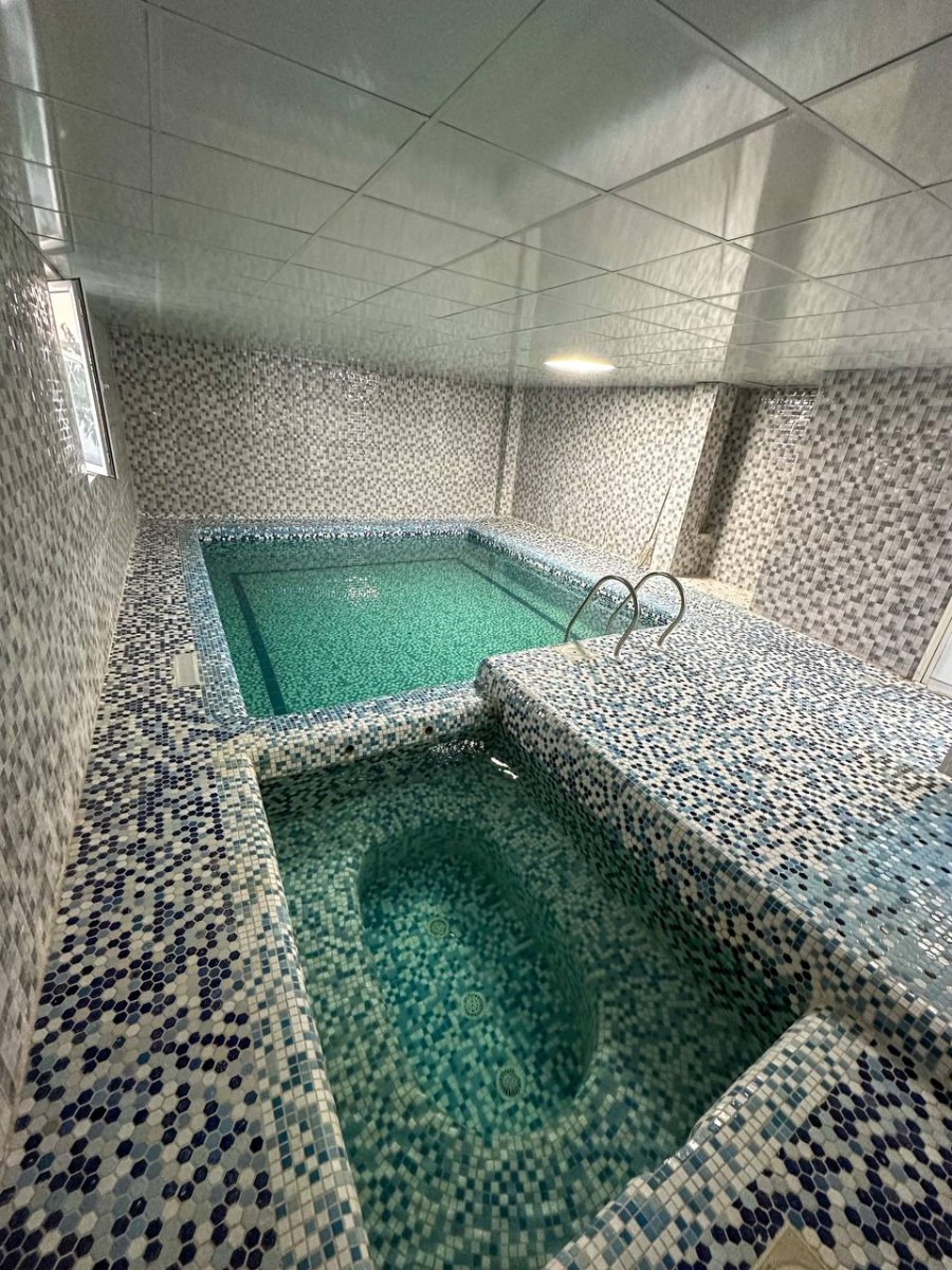 استخر استخر