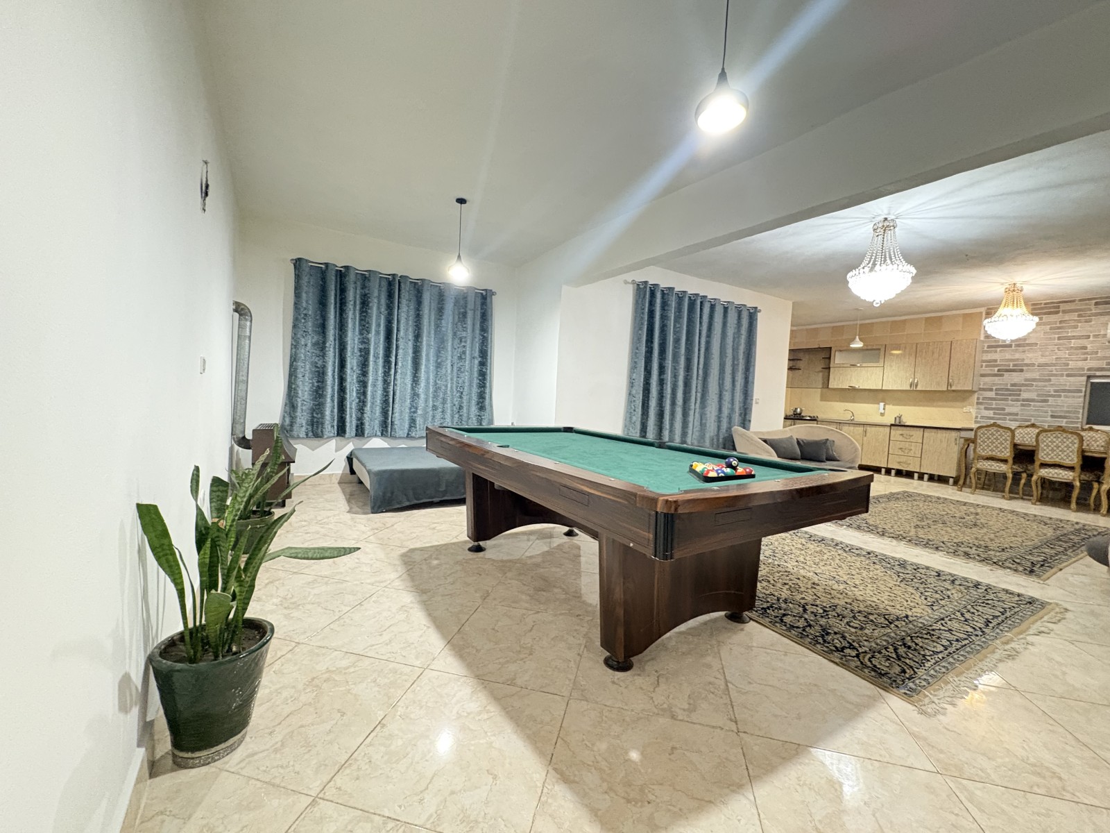 سالن بلیارد سالن بلیارد