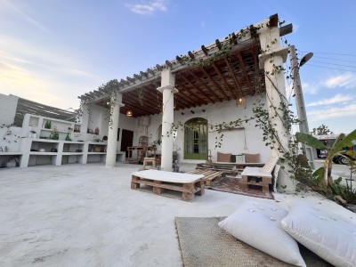 اقامتگاه این-خانه(اتاق ۲)