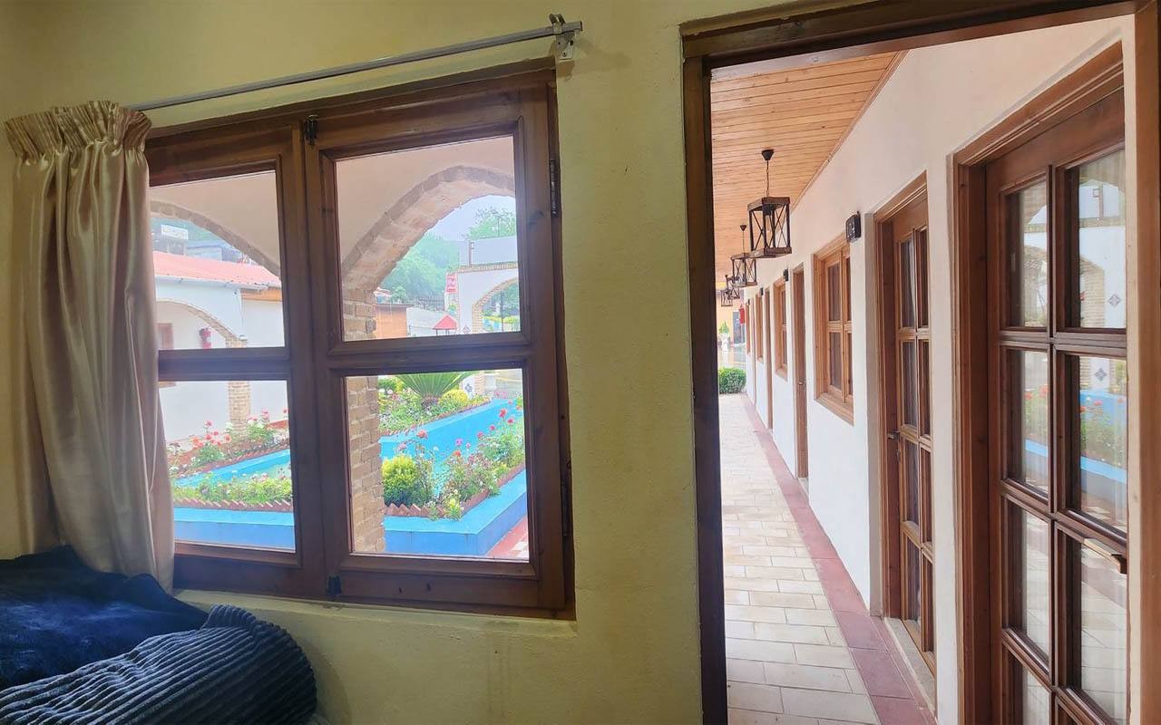 ورودی اقامتگاه