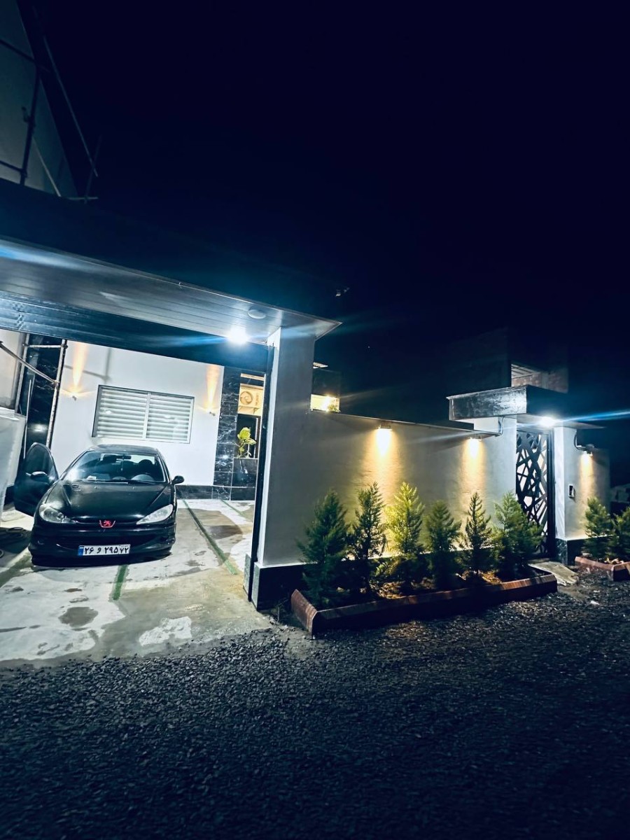 ورودی اقامتگاه ورودی اقامتگاه