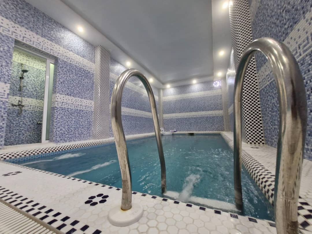 استخر استخر