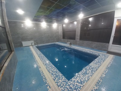 ویلا استخردار آب گرم "آوان"