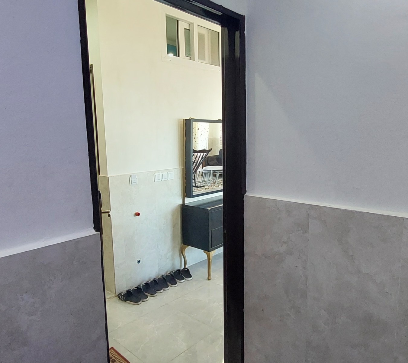 ورودی اقامتگاه