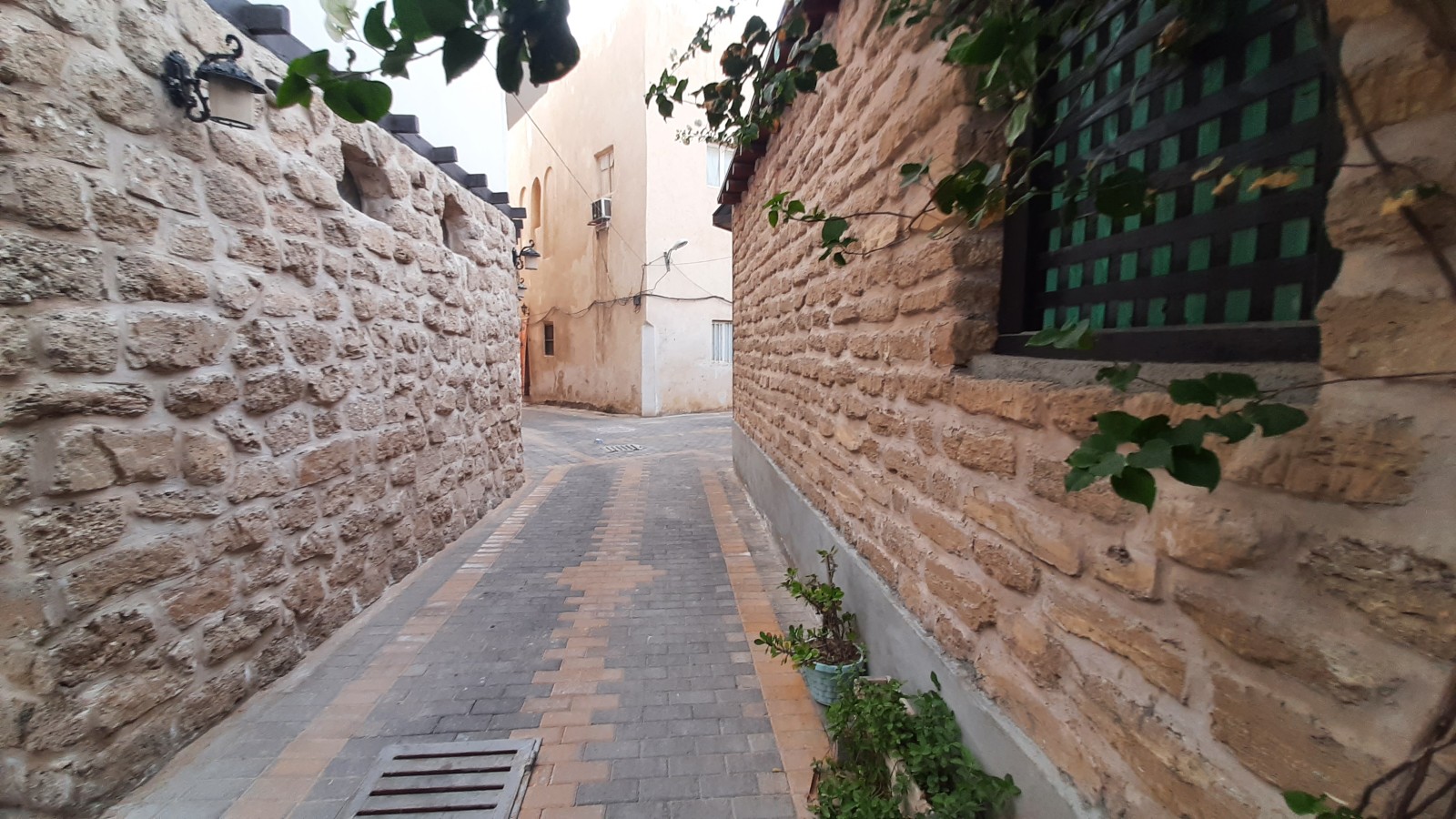 گذر سنگ فرش