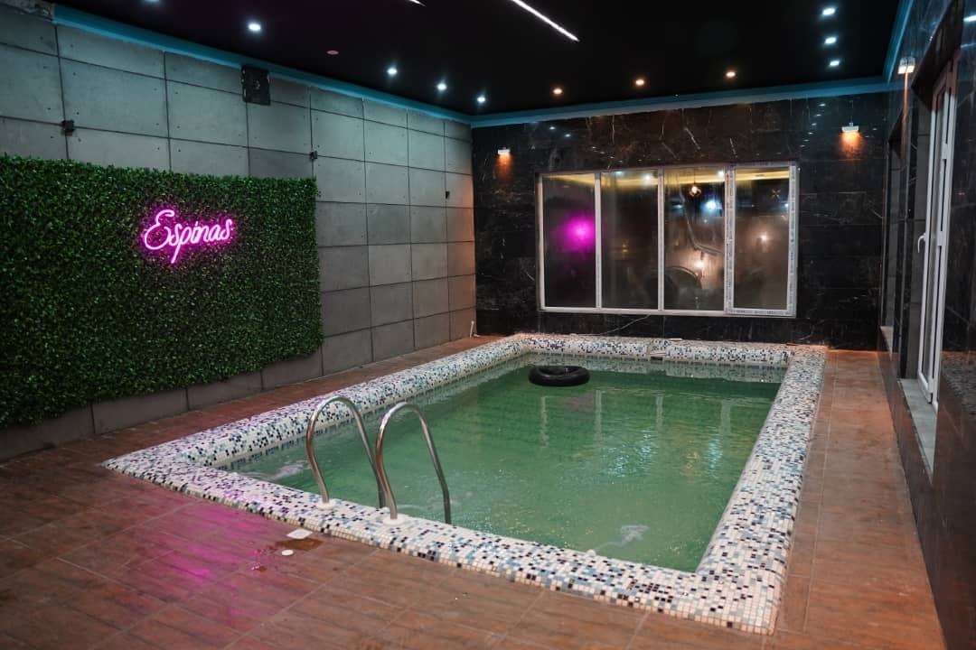 استخر استخر