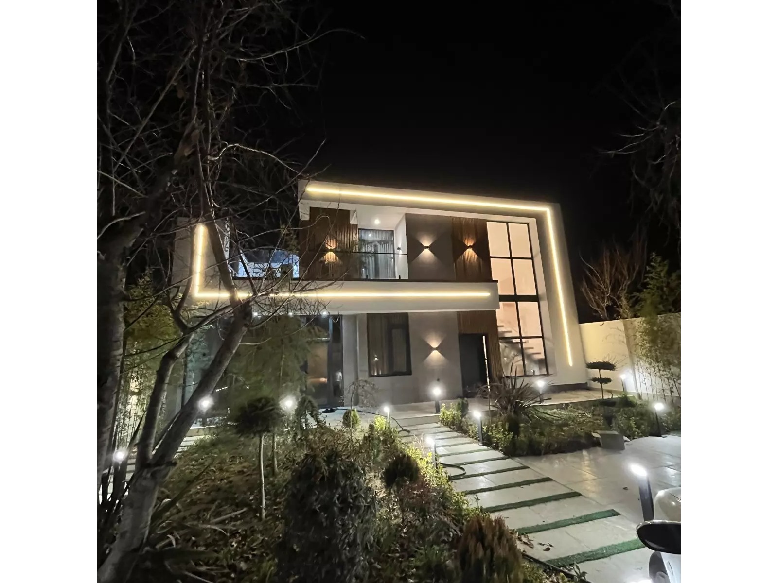 نمای ساختمان