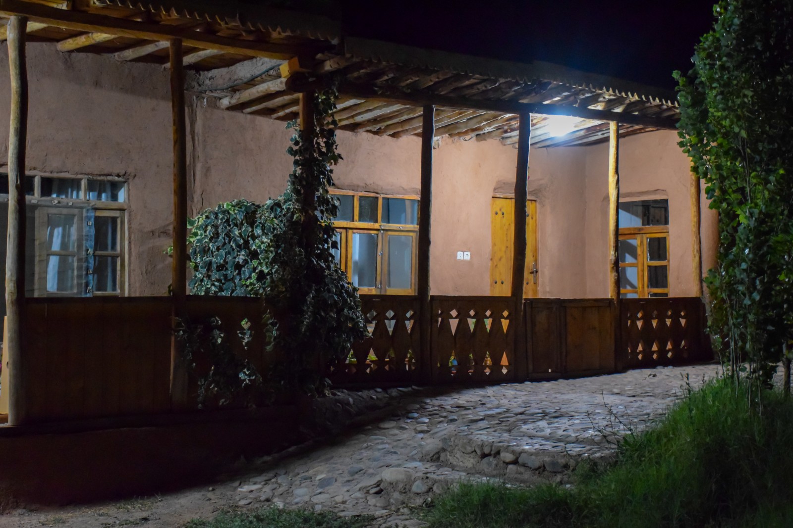 نمای ساختمان