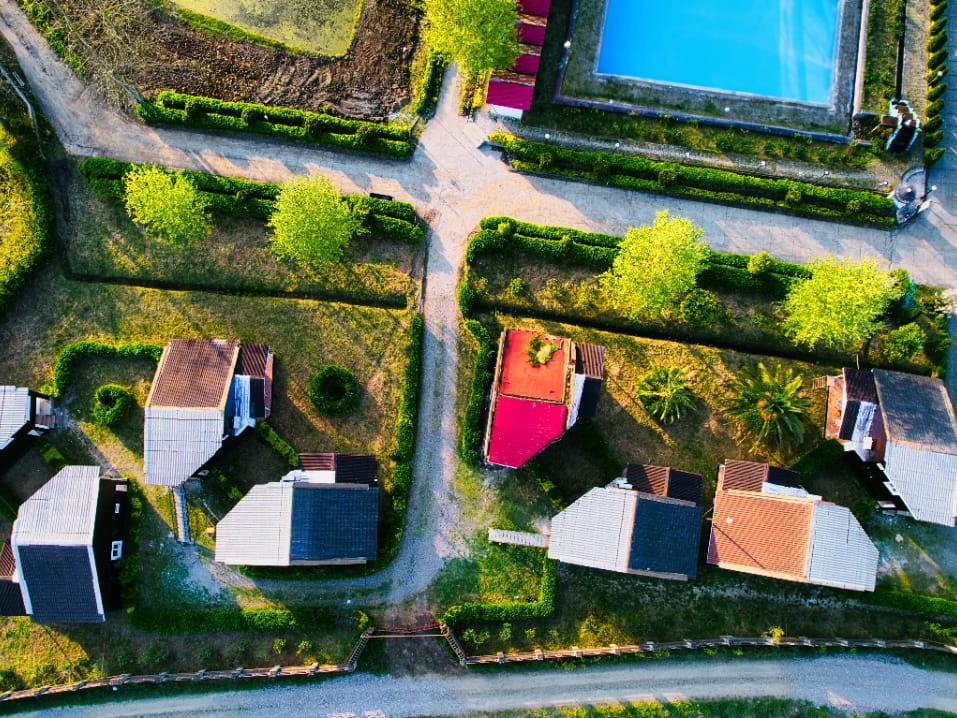 نمای بیرونی ساختمان نمای بیرونی ساختمان