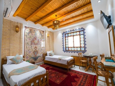 هتل سنتی آبمیرزا " اتاق مرجان " (نزدیک حرم)