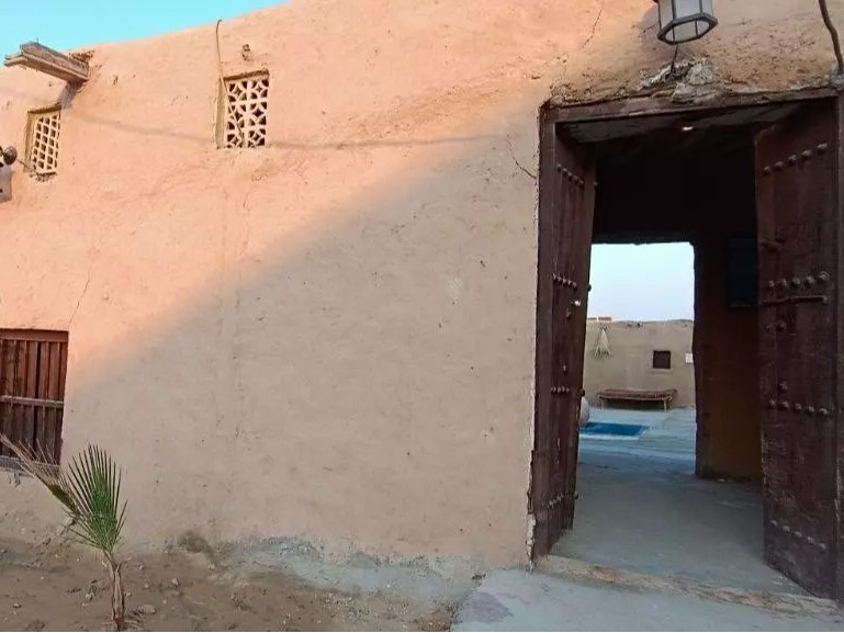 ورودی اقامتگاه
