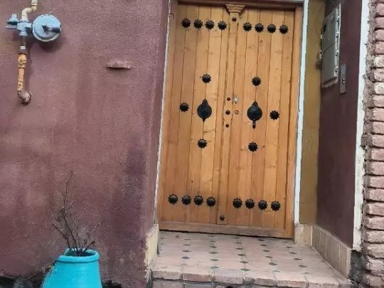 ورودی اقامتگاه