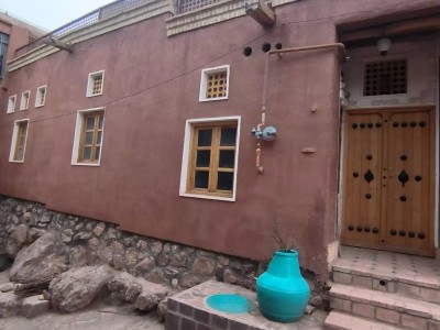 اقامتگاه سنتی "خانقاه " در ابیانه